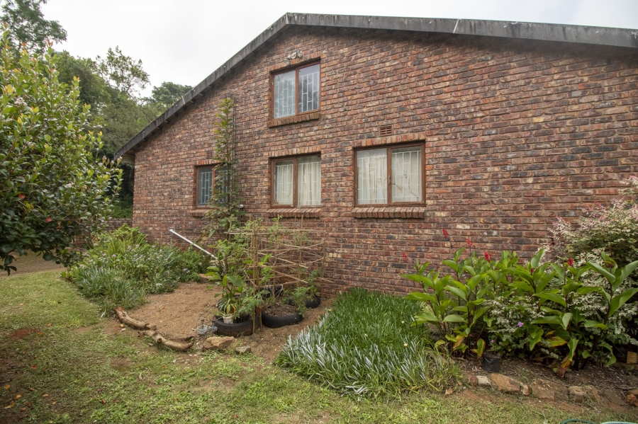 4 Bedroom Property for Sale in Bathurst Eastern Cape